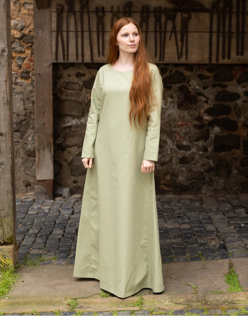 Under Dress (Freya)