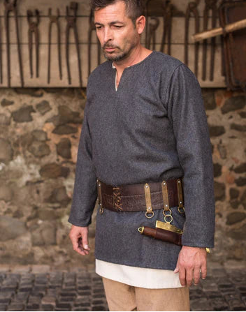 Wool Tunic (Lodin)